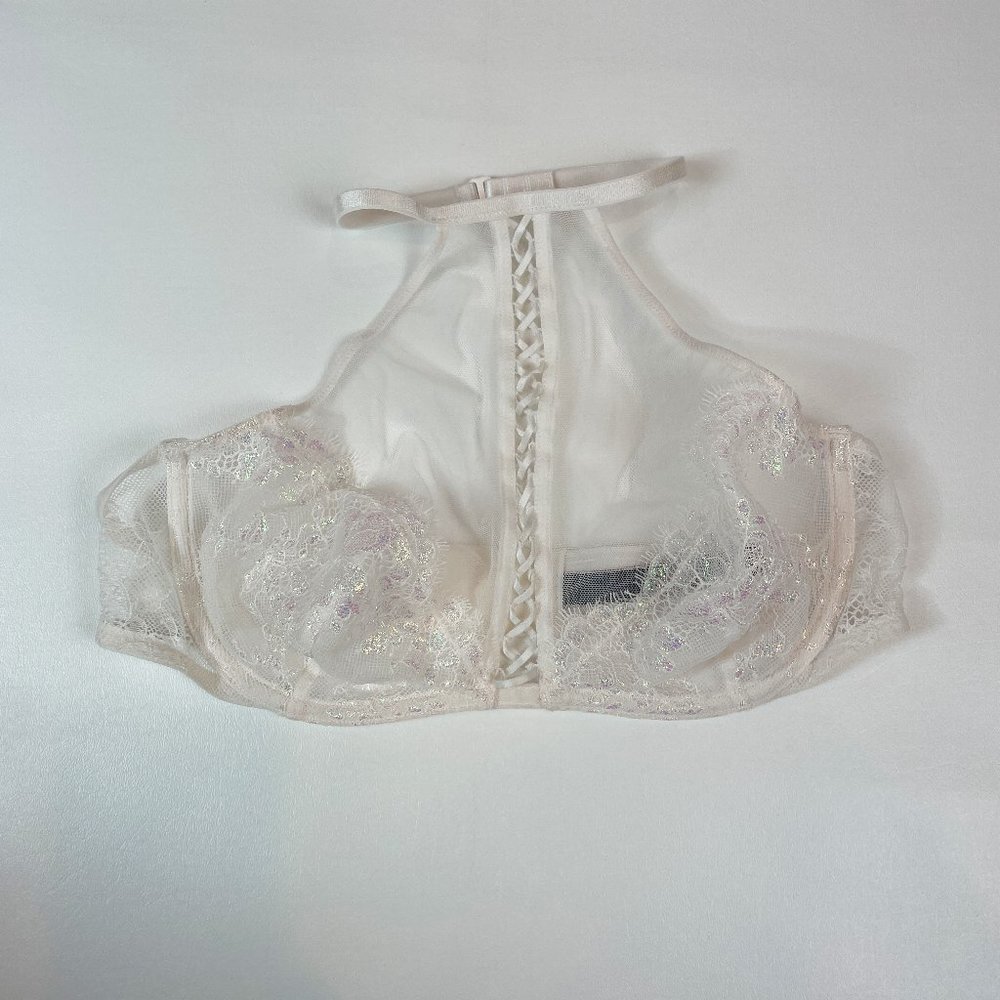 NWOT Victoria's Secret Bralette M Very Sexy White Lace